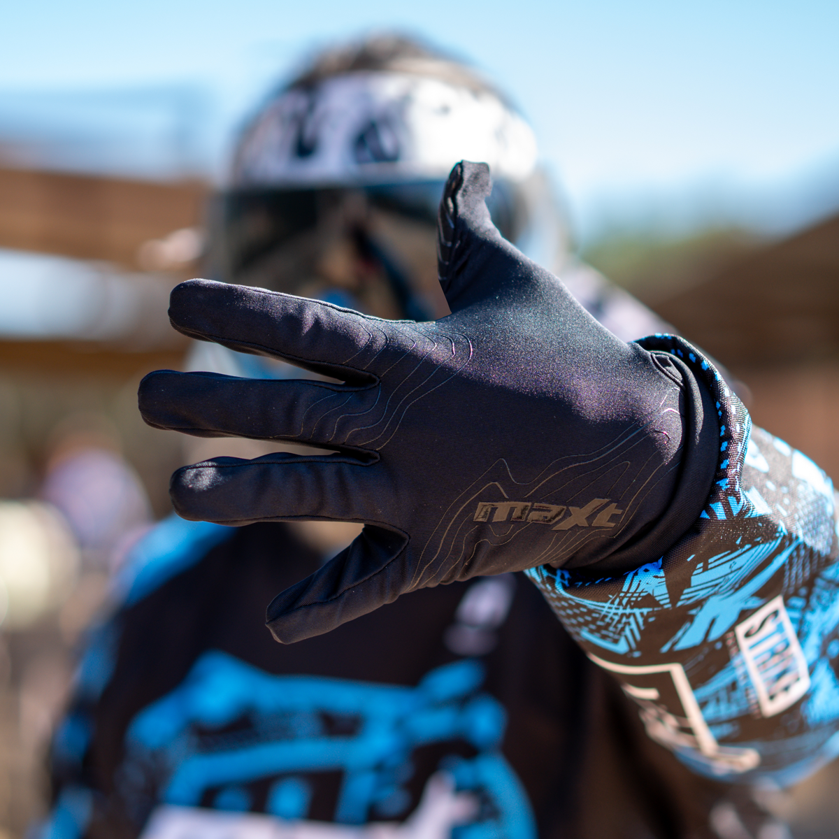 MAXT Covert Paintball Gloves - Blackout Damascus – Maxt Sportswear